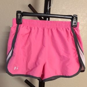Under Armour pink XS athletic sport shorts